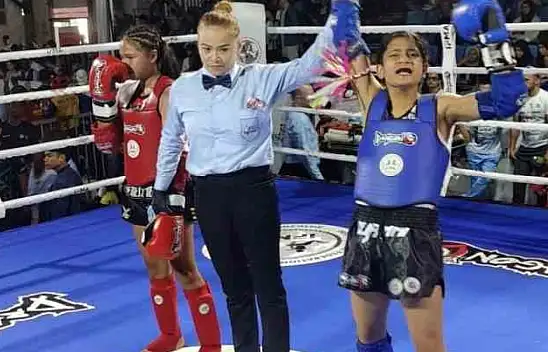 Ayşegül Açık Muay Thai'de dünya şampiyonu!