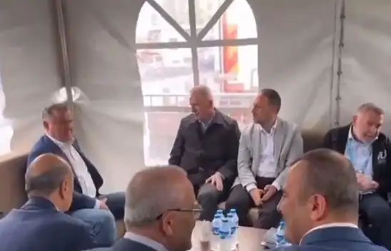 Bakan Bak, Erciyes Anadolu Holding CEO'sunu nereye davet etti?