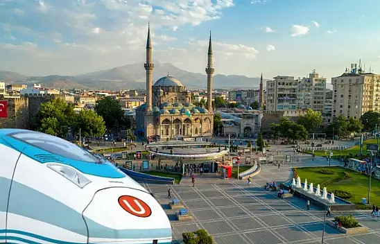Bakan Uraloğlu'ndan Yüksek Hızlı Tren açıklaması! Kayseri Yerköy hattında geri sayım başladı