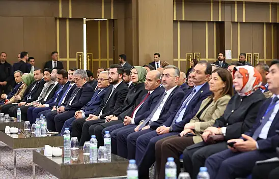 Bakanlar gelmedi ama yardımcılarını gönderdi! AK Partili isimler Ankara'dan Kayseri'ye çıkarma yaptı