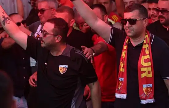 Baki Ersoy'dan taraftarlara bir jest daha! Beşiktaş ve Gençlerbirliği maçı öncesi harekete geçti