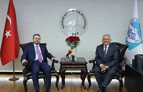 Başkan Büyükkılıç'a önemli ziyaret: Adalet Bakanı'ndan Kayseri'ye övgüler!