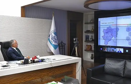 Büyükkılıç, Kayserigaz'ın Yönetim Kurulu Toplantısı'na katıldı