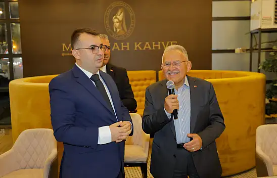 Başkan Büyükkılıç'tan genç doktor adaylarına dikkat çeken uyarı!