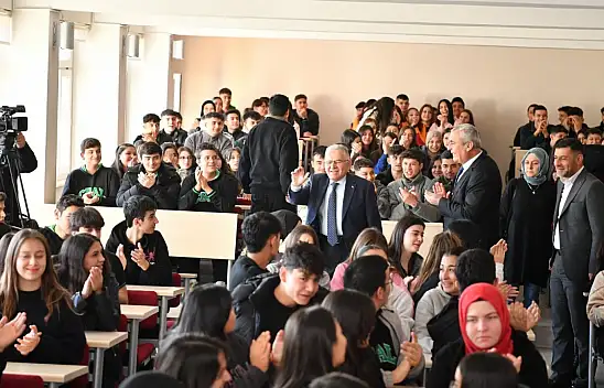 Başkan Büyükkılıç'tan öğrencilere müjde
