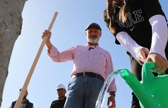 Başkan Çolakbayrakdar gelecek için yatırım yaptı