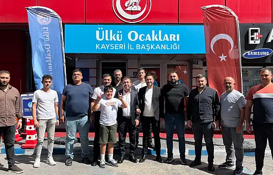 Başkan Metin'den Ülkü Ocakları'na ziyaret