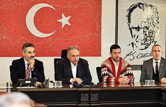 Başkan Mustafa Yalçın, AK Parti ilçe yönetimini ağırladı