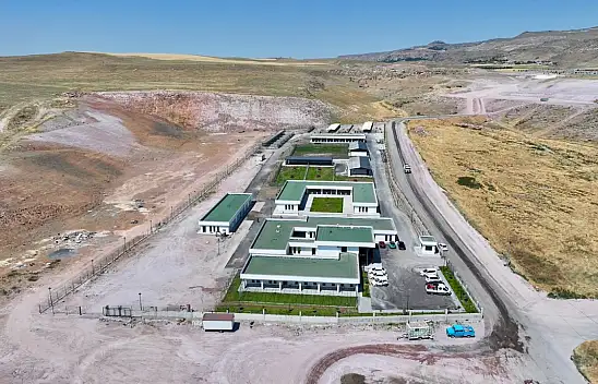 Başkan ruhsatı aldı... Kayseri'nin en kapsamlı tesisinde yok yok