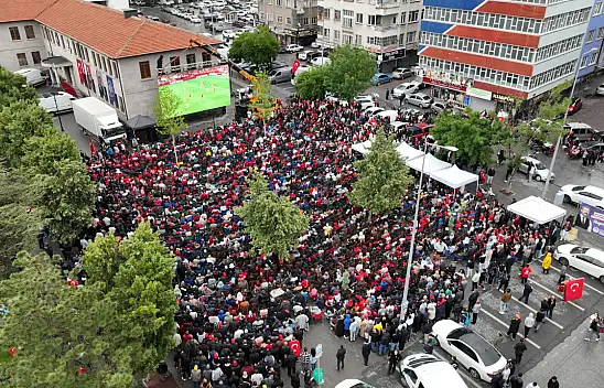 Melikgazi'de milli heyecan sokağa taştı