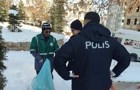 Belediye personelinden örnek davranış