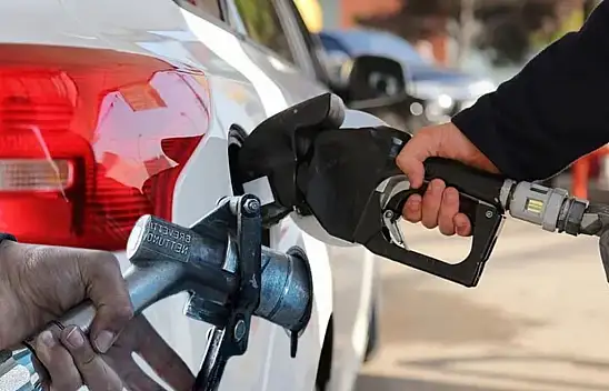 Benzine zam geldi, otogaza indirim bekleniyor