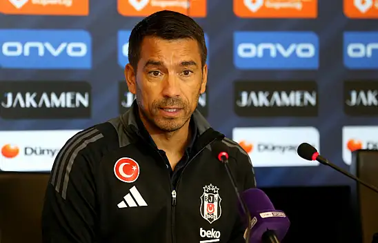 Beşiktaş Teknik Direktörü Giovanni van Bronckhorst maçtan sonra neler söyledi?
