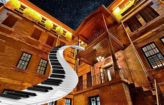 Bir yıllık çalışmanın karşılığı sahnede: Talas'ta gençlerden başarılı performans