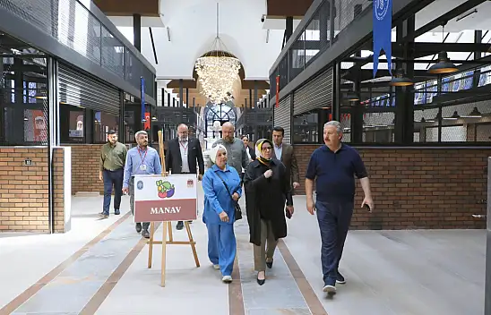 Böhürler, Kayseri'nin yeni çarşısını gezdi!