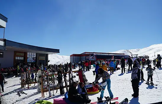 Bu hafta sonu da dolup taştı