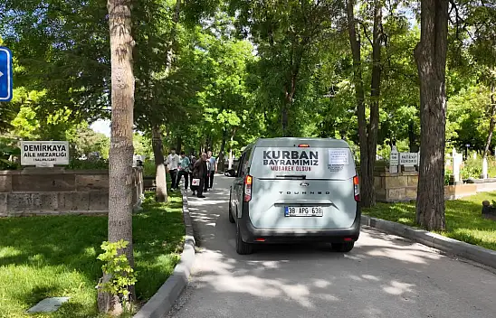 Büyükşehir'den Kurban Bayramı'nda mezarlıklarda vatandaşa hizmet