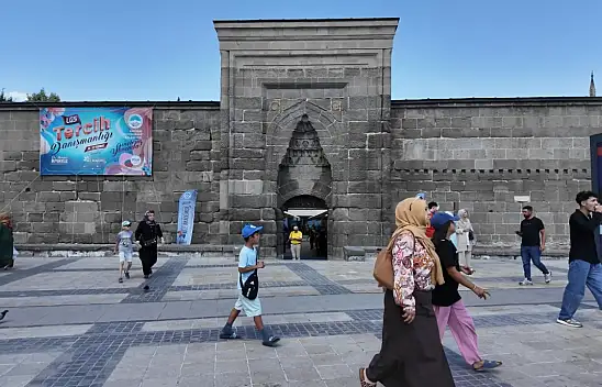 Büyükşehir'den LGS öğrencilerine ücretsiz danışmanlık