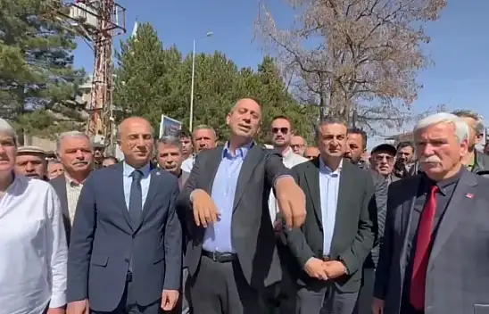 CHP Grup Başkanvekili Başarır'dan, MHP'li Ersoy'a tepki: Bence çuvaldaki mührü de o milletvekili koparmıştır!