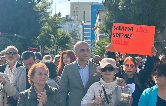 CHP Kadın Kolları boş tencerelerle sokağa çıktı!