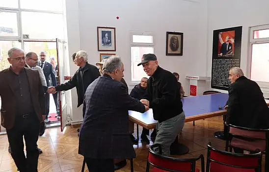 CHP'liler bir anda AK Partili Başkanı karşılarında görünce şaşırdı!