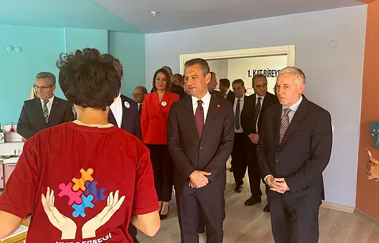CHP'nin toplantısına Çetin Arık damga vurdu