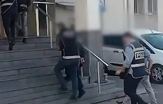 Cinayetten aranan 3 hükümlü yakalandı