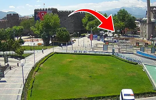 Cumhuriyet Meydanı'ndan Yeraltı Çarşısı'na inecek! Çalışmalar başladı