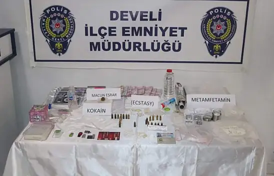 Develi'de uyuşturucu tacirlerine darbe!