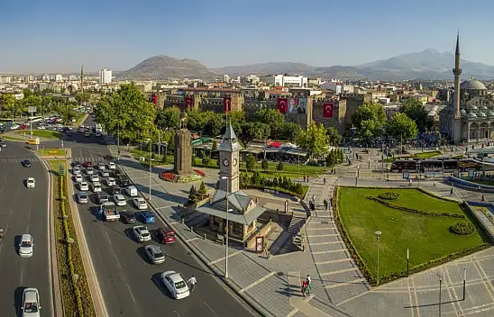 Dikkat! 'Şehrin sahibi sokaklara iniyor!'