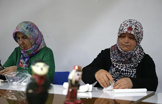 Doğadan topladıkları ile Anadolu kültürünü yansıtıyorlar!