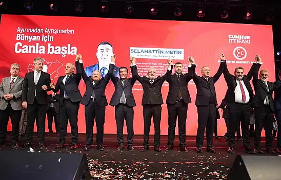 'Dün ne dediysek yaptık' diyen Elitaş: AK Parti gerçek belediyecilik ile yine iş başında olmaya devam edecek!