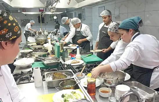 Dünya mutfağı Develi'de bir araya geldi!