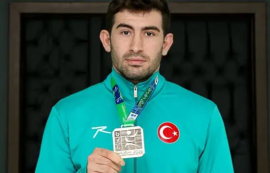 Dünya Şampiyonu Kayseri'de ortaya çıktı