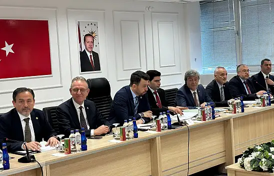 Dursun Ataş: 'Masada olmayanın menüde olduğu' bir dönem