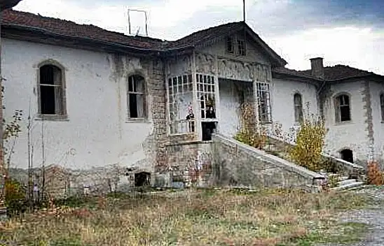 Efsane okula bakın ne yapılıyor!
