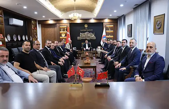 Erciyes 38 FK yönetiminden Vali Çiçek'e ziyaret