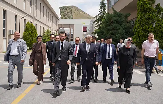 Erciyes Anadolu Holdinge 28 gün arayla ikinci ziyaret! Önce Başkanla şimdi de Vekille