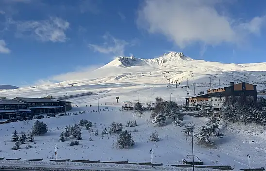 Erciyes Kayak Merkezi boş kaldı! Bugün kayak yapılmayacak