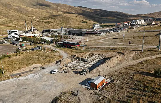 Erciyes'te dev ray yerine oturdu: Dağ kızağı için tarih verildi