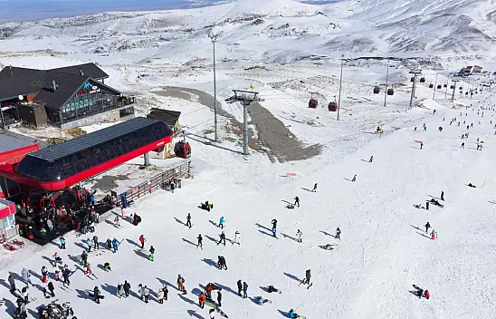 Erciyes'te fiyatlar değişti! Kayak ekipmanı kiralama ücreti bakın ne kadar oldu?
