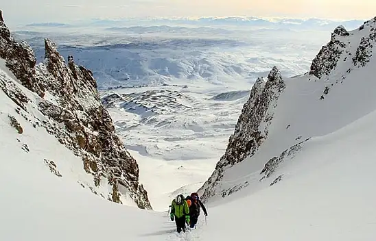Erciyes'te sezon bilmecesi!