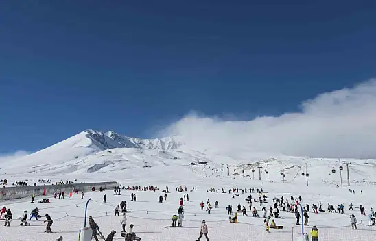 Erciyes'te fotoğraf çekmek yasaklandı! İşte sebebi...