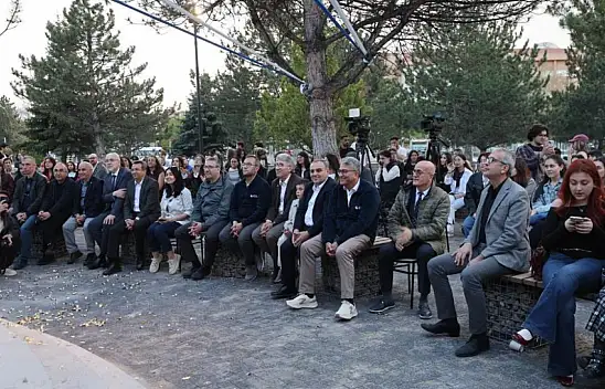 Erciyes Üniversitesi'nde etkinlikler artık bu sahnede yapılacak
