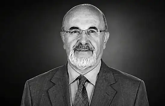 Erciyes Üniversitesi'nde iz bırakan isim son yolculuğuna uğurlandı
