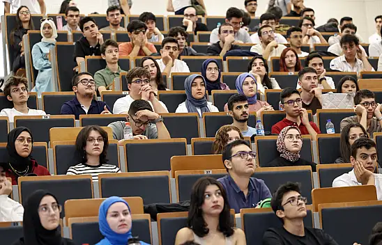 Erciyes Üniversitesi'nde mazeret alarmı! Yönetim kabul etmeyecek