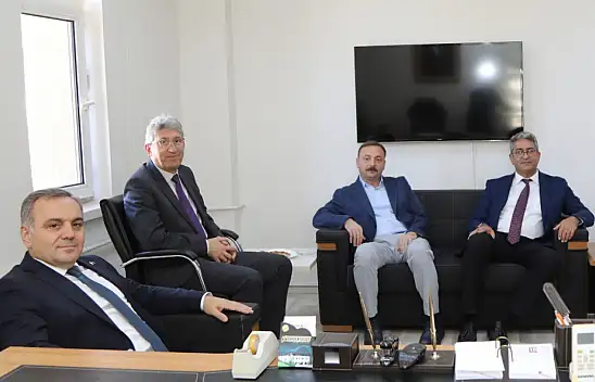 Erciyes Üniversitesinde dikkat çeken ayrılık! Bir yıl sonra görevi neden bıraktı?