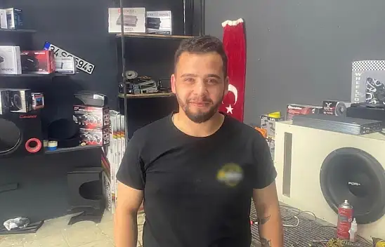 Erkekler sınıfta kaldı! Aracın temizliği günler aldı