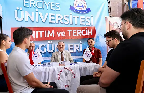 ERÜ Rektörü Altun'dan üniversite adaylarına tercih desteği
