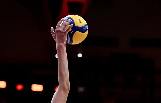 ERÜ voleybol takımlarında yer almak isteyenlere fırsat!